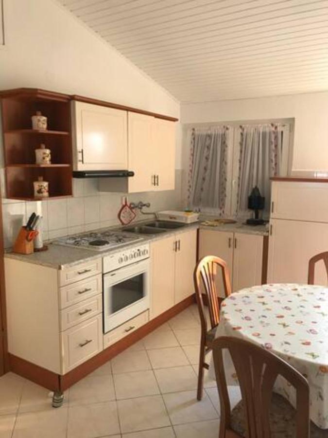 App Anita Apartment Premantura Exterior foto